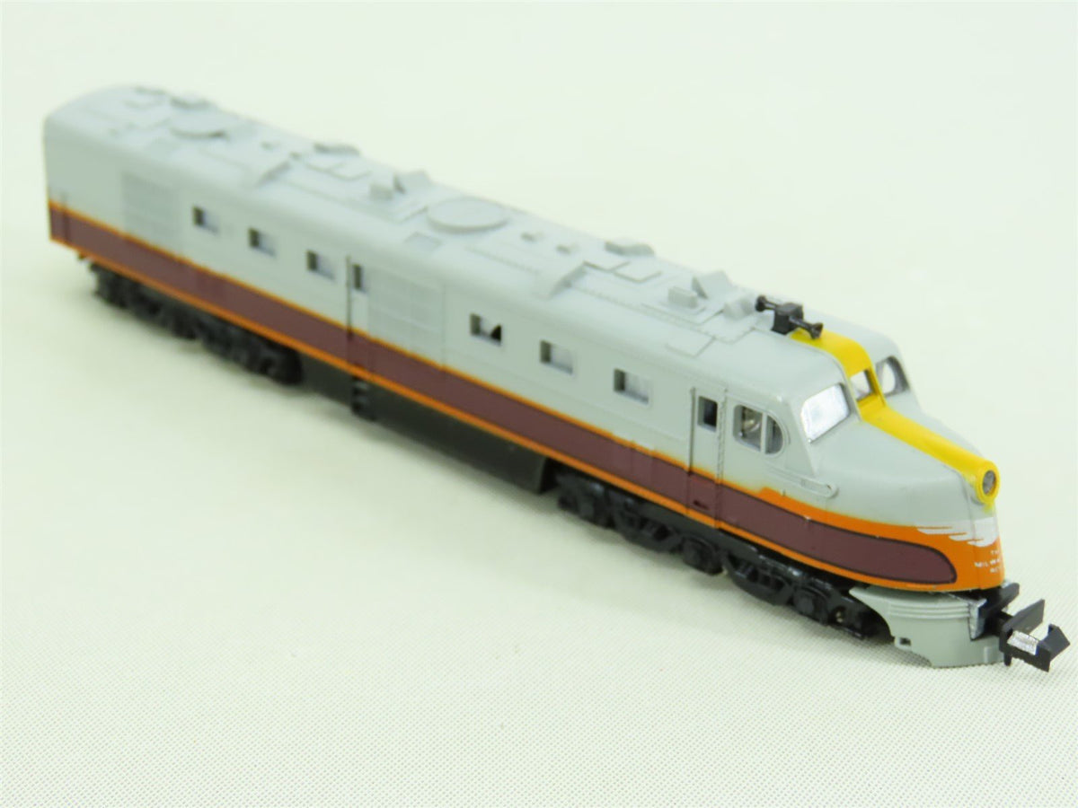 N Con-Cor Special Premiere MILW &quot;Olympian Hiawatha&quot; DL-109 Diesel Passenger Set