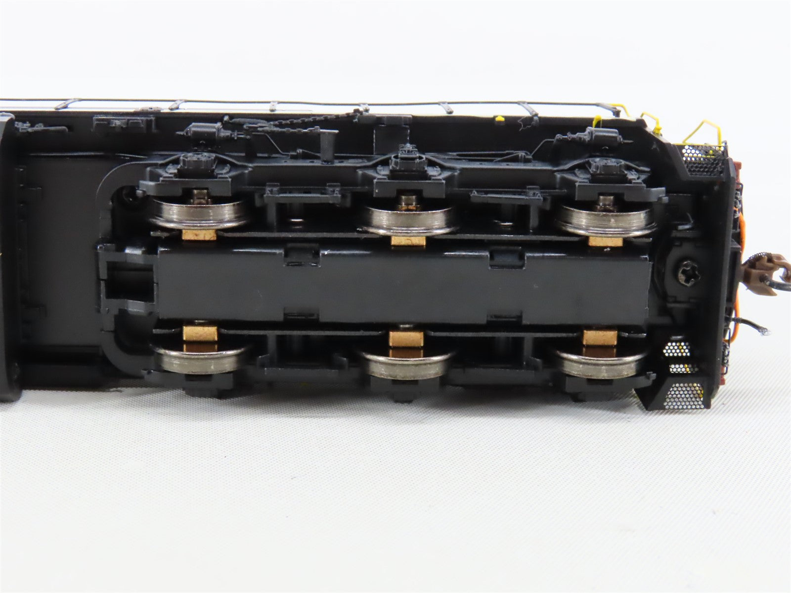 HO Athearn Genesis ATHG65254 NS Veteran's Unit SD60E Diesel #6920 w/DCC & Sound