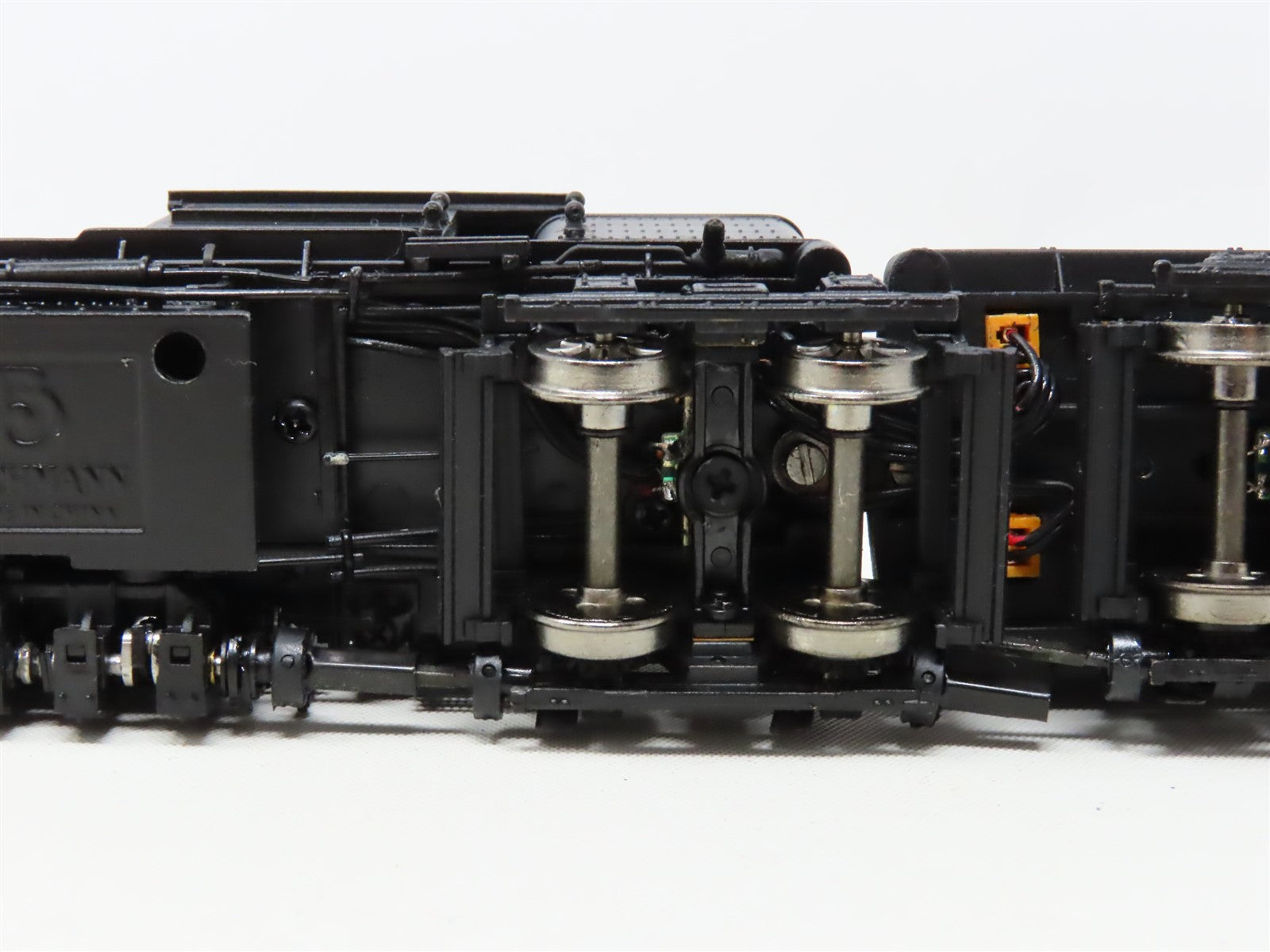 HO Scale Bachmann 81901 Painted Unlettered 80-Ton Shay Steam Locomotive