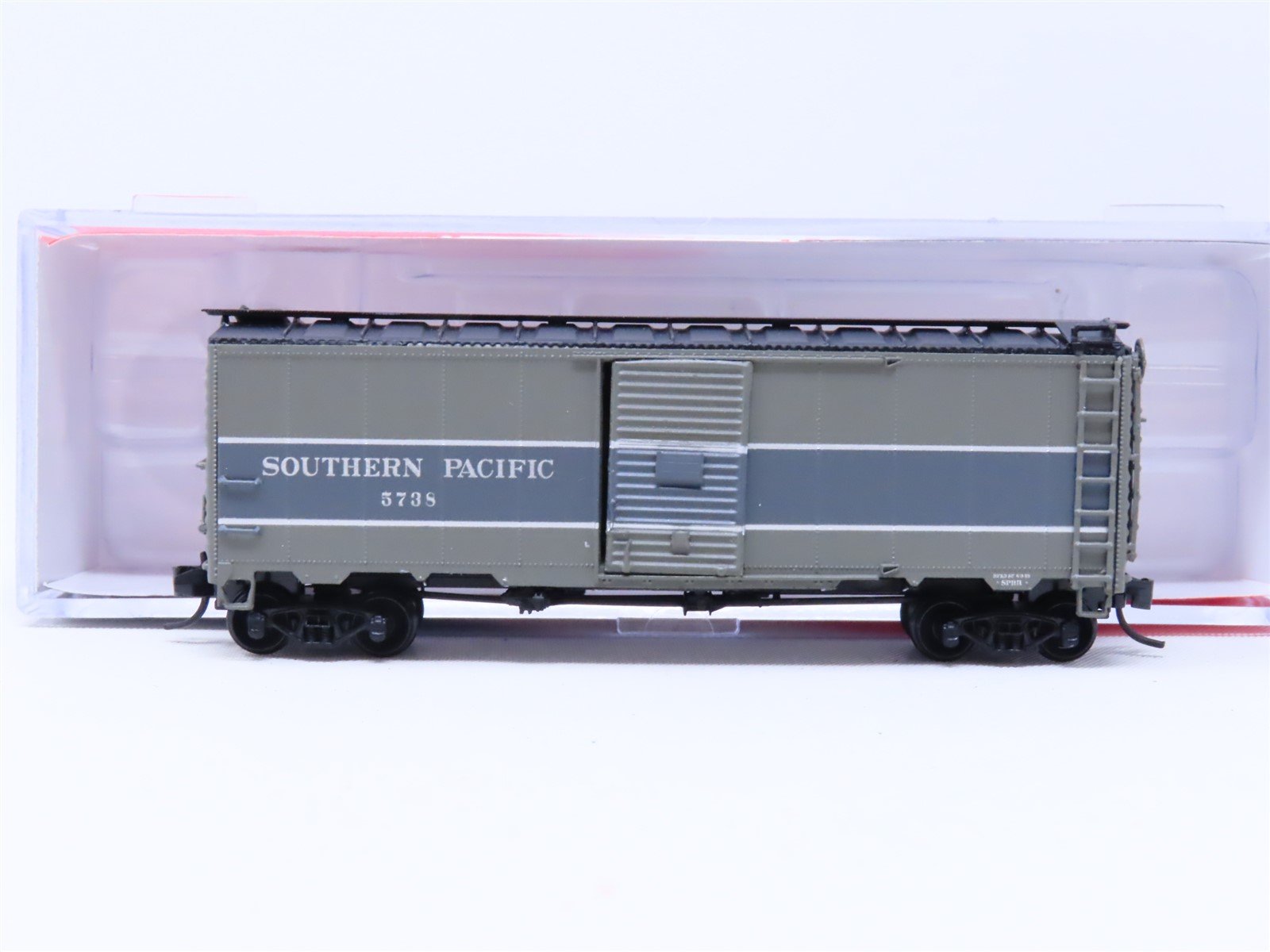 N Scale InterMountain SP Southern Pacific Single Door Box Car #5738