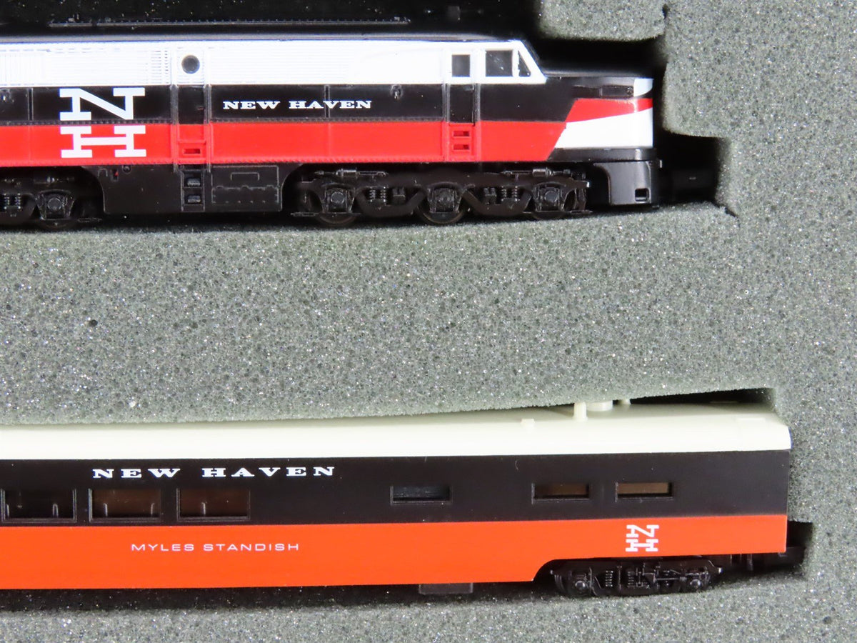 N Con-Cor Limited Edition 8517 NH New Haven &quot;McGinnis&quot; PA1 Diesel Passenger Set