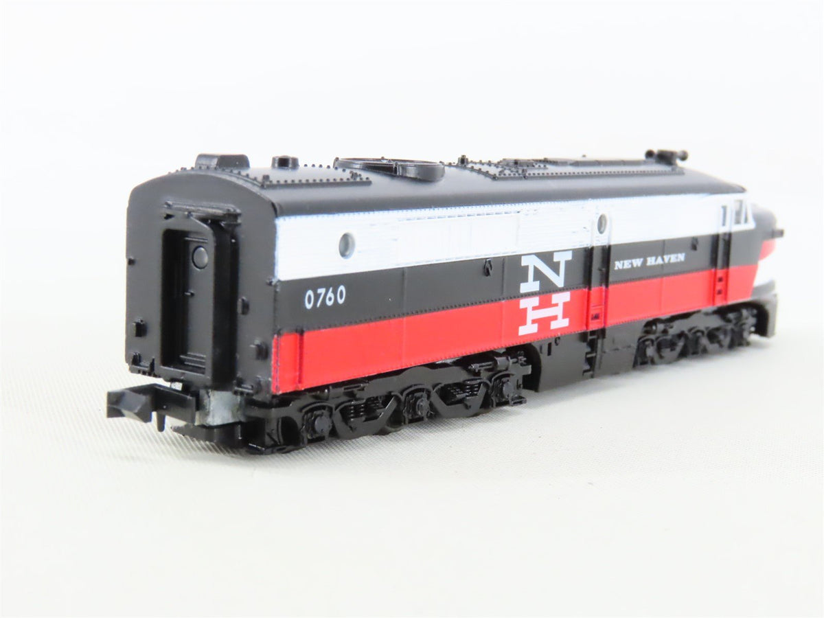 N Con-Cor Limited Edition 8517 NH New Haven &quot;McGinnis&quot; PA1 Diesel Passenger Set