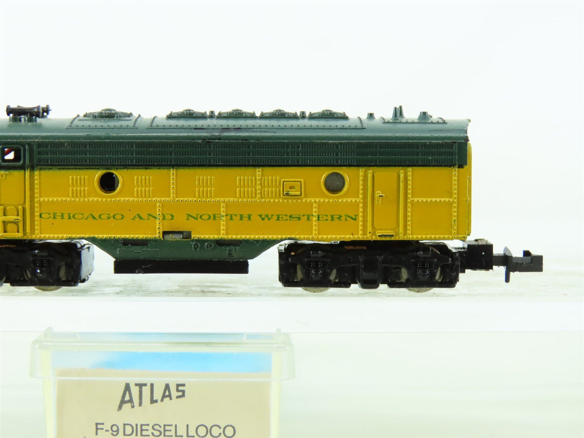 N Scale Atlas 4045 CNW Chicago &amp; North Western EMD F9A Diesel Locomotive No#