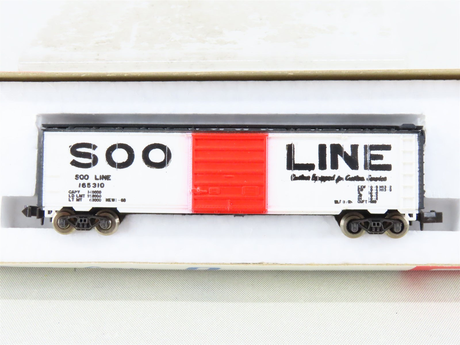 N Scale Con-Cor 1452 SOO Line Single Door Box Car #165310