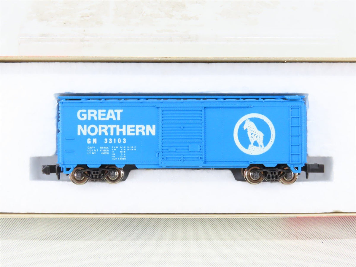 N Scale Con-Cor 1008 GN Great Northern &quot;Big Sky Blue&quot; Box Car #33103