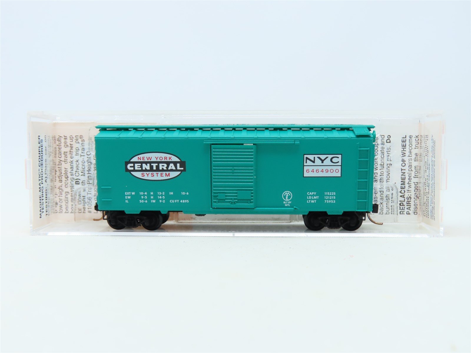 N Micro-Trains MTL Lowell Smith 6464-900 NYC New York Central Boxcar #6464900