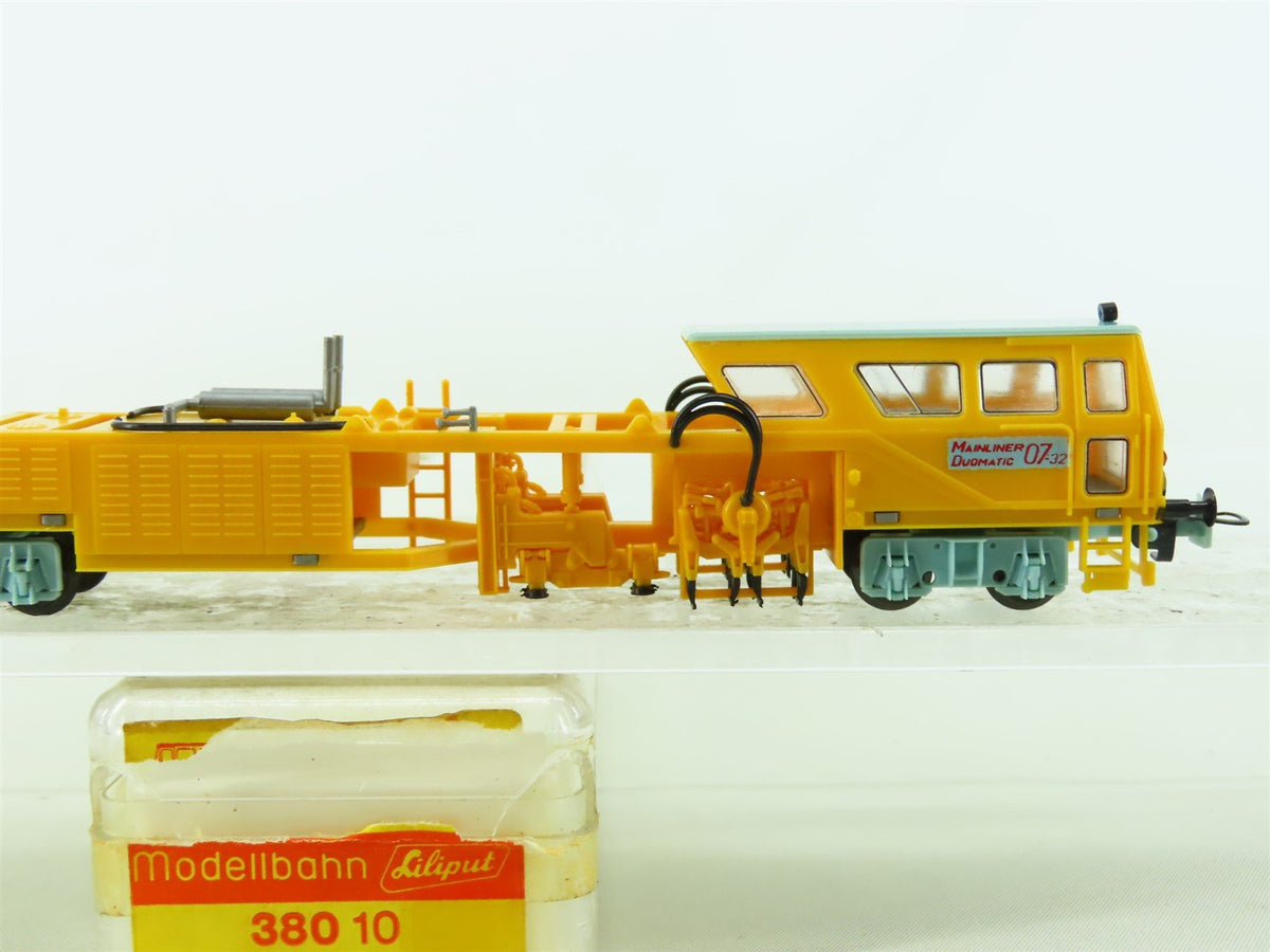 HO Scale Liliput 38010 Mainliner Duomatic Track Tamper Machine #07-32