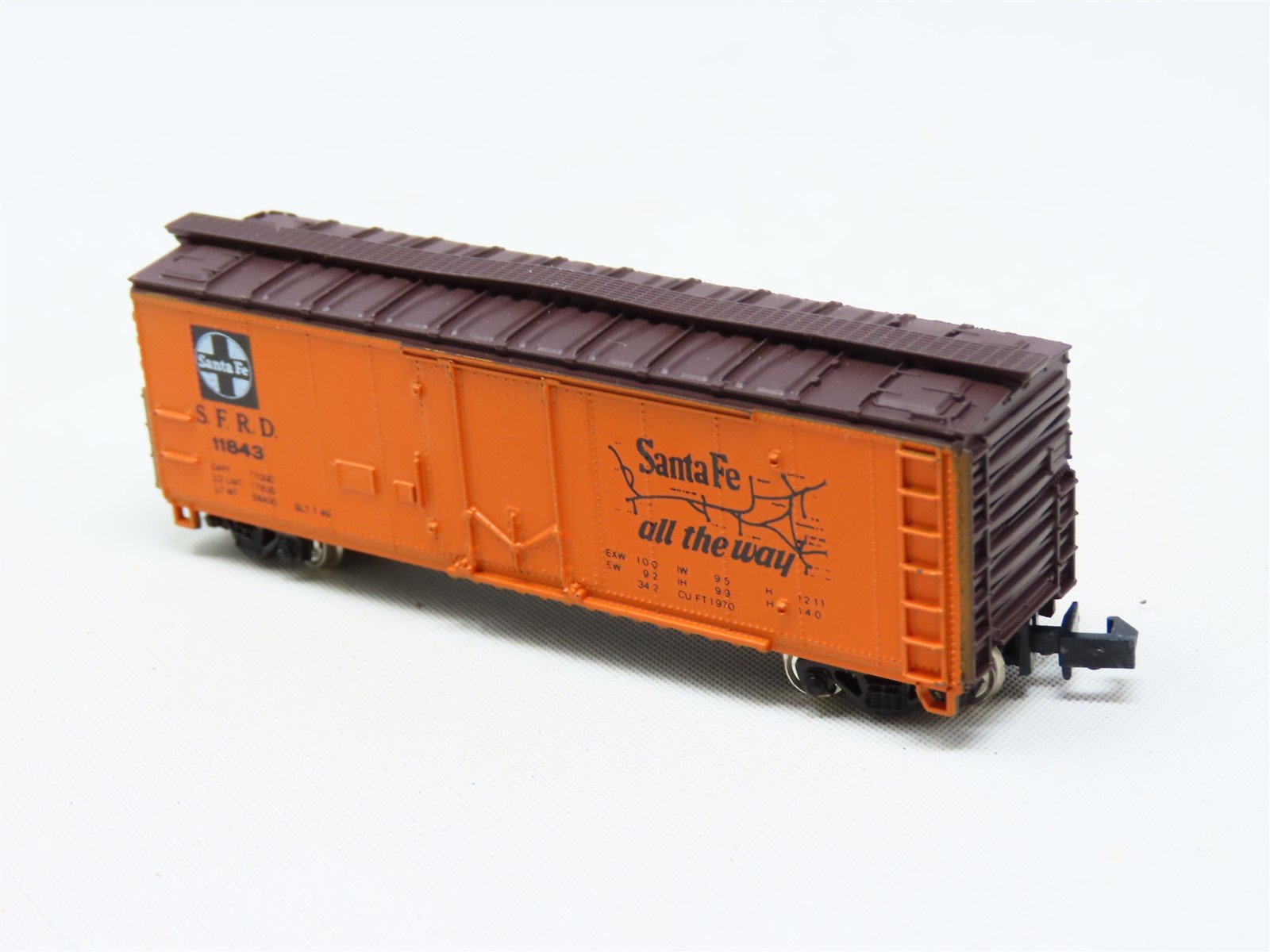 N Scale Con-Cor 0001-01052A SFRD Santa Fe 'Scout' 40' Steel Reefer #11843