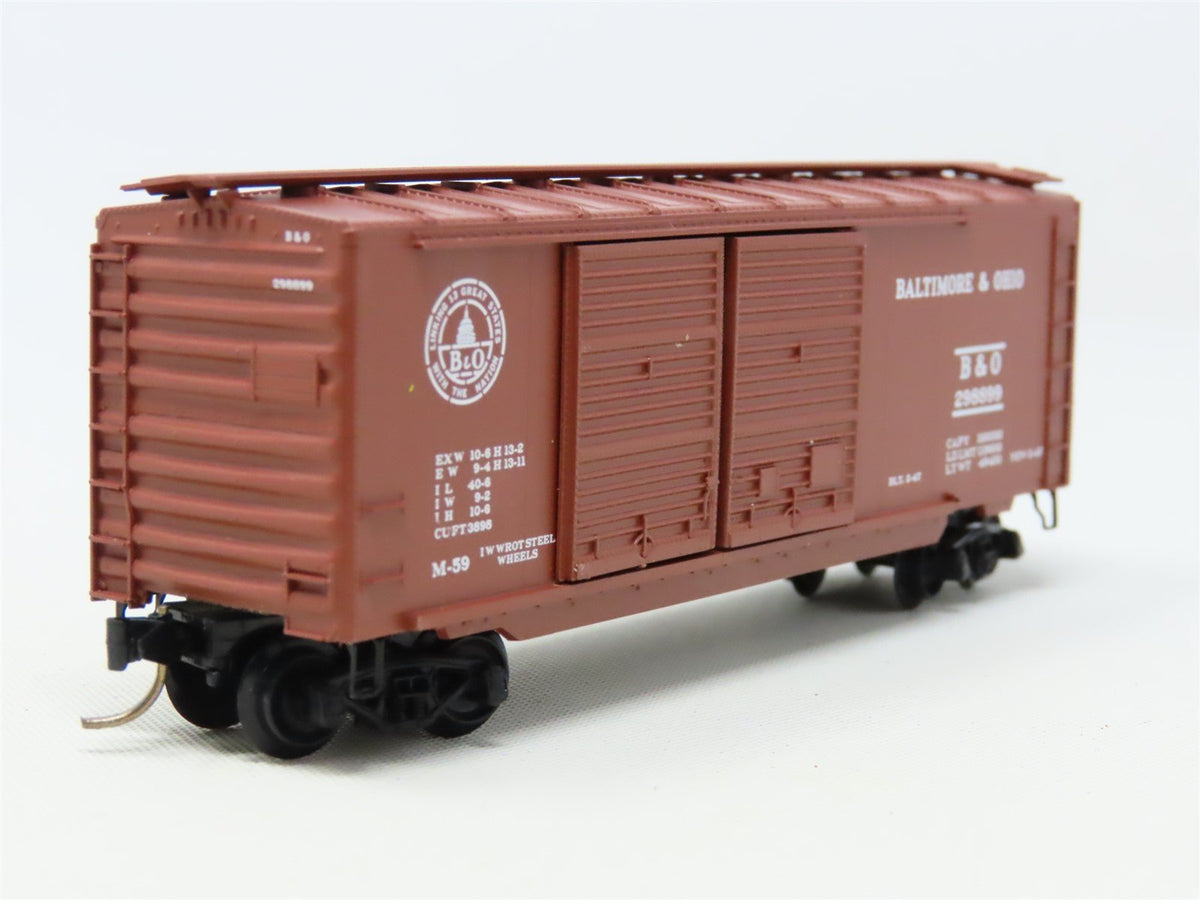 N Scale Kadee Micro-Trains MTL 23040 B&amp;O Baltimore &amp; Ohio 40&#39; Box Car #298899