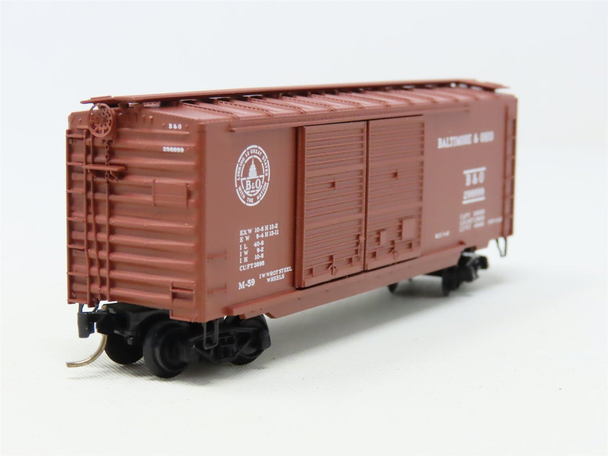 N Scale Kadee Micro-Trains MTL 23040 B&amp;O Baltimore &amp; Ohio 40&#39; Box Car #298899