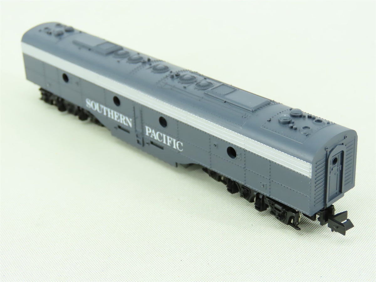 N Scale Con-Cor 0001-002771 SP &quot;Bloody Nose&quot; EMD E8B Diesel No# - Unpowered