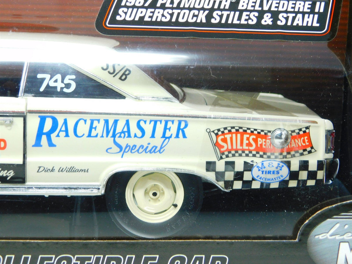 1:18 Scale Highway 61 50259 1967 Plymouth Belvedere II Superstock Stiles &amp; Stahl