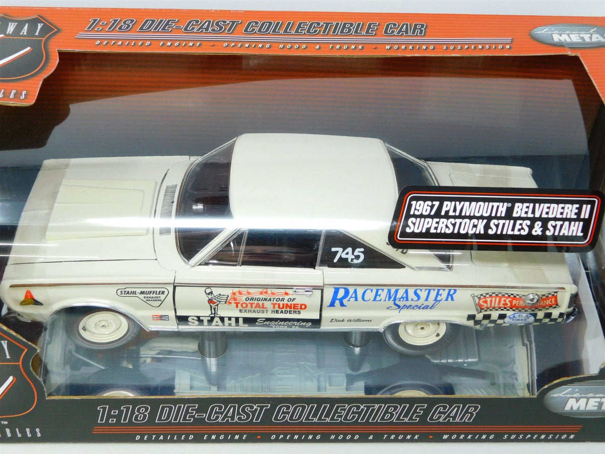 1:18 Scale Highway 61 50259 1967 Plymouth Belvedere II Superstock Stiles &amp; Stahl