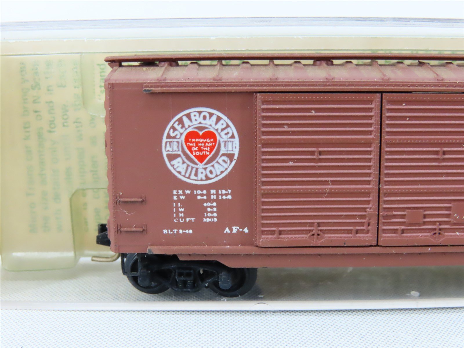 N Kadee Micro-Trains MTL 23050 SAL Courteous Service 40' Boxcar 22420 Blue Label