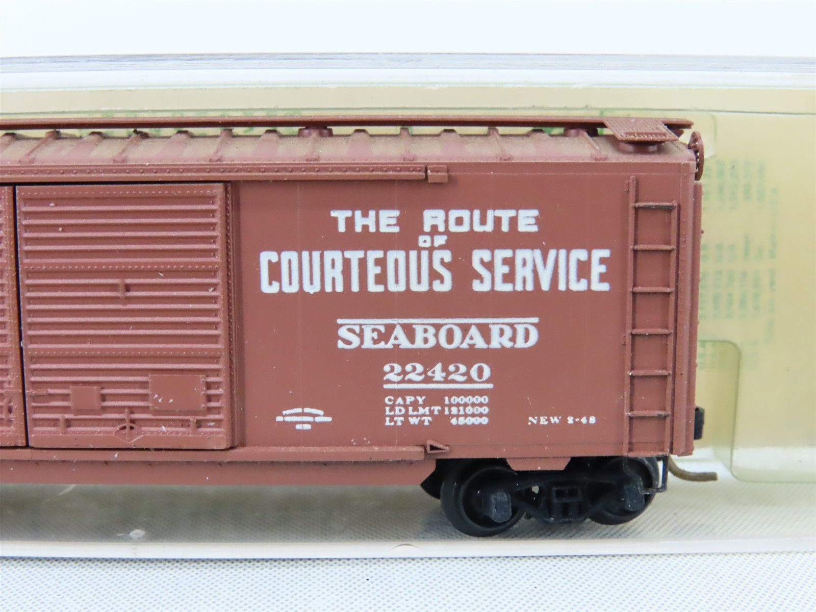 N Kadee Micro-Trains MTL 23050 SAL Courteous Service 40' Boxcar 22420 Blue Label