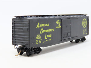 N Scale Kadee Micro-Trains MTL 31100 ACL Atlantic Coast Line 50' Box Car #31598