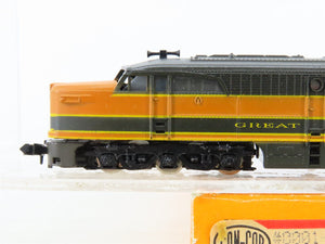 N Scale Con-Cor 0001-002004 GN Great Northern PA-1 Diesel Locomotive