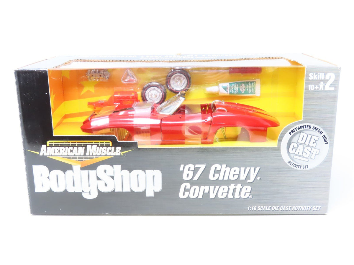 1:18 Scale ERTL American Muscle Body Shop 36520 &#39;67 Chevy Corvette Activity Set