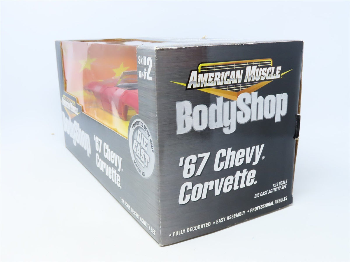 1:18 Scale ERTL American Muscle Body Shop 36520 &#39;67 Chevy Corvette Activity Set