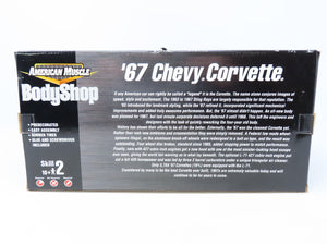 1:18 Scale ERTL American Muscle Body Shop 36520 '67 Chevy Corvette Activity Set