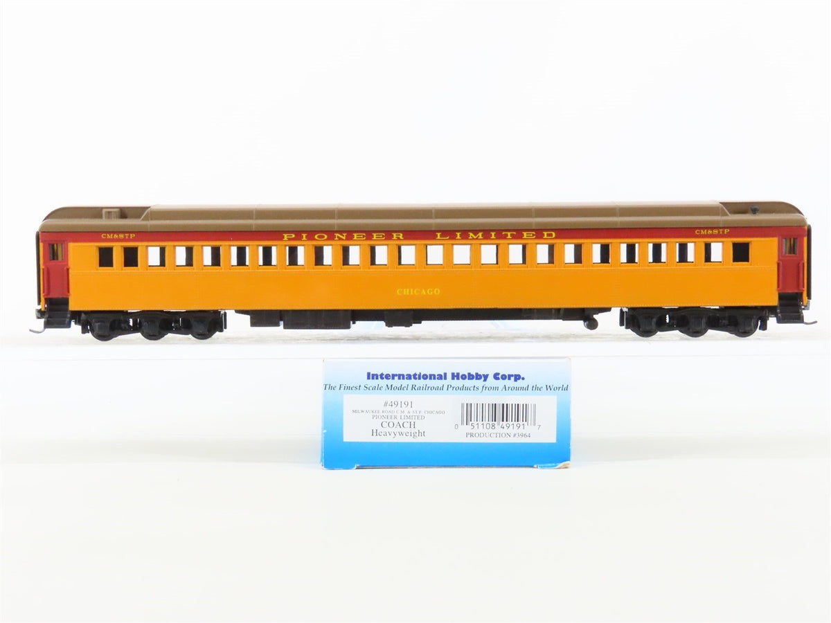 HO IHC Premier Series 49191 Milwaukee Pioneer Limited Coach Passenger &quot;Chicago&quot;