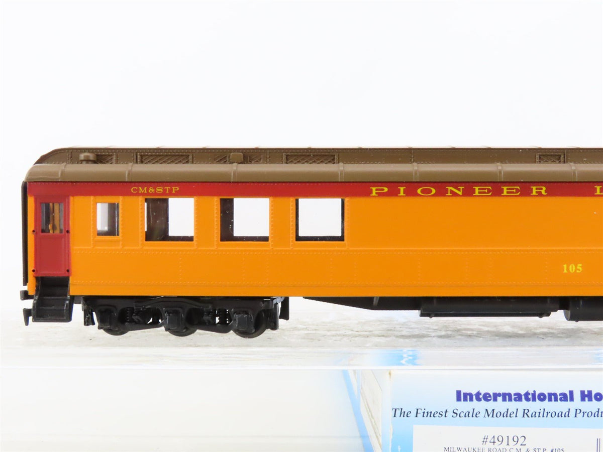 HO Scale IHC Premier Series #49192 CM&amp;StP Pioneer Limited Combine Passenger #105