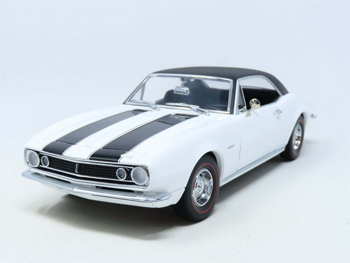 1:18 Scale ExactDetail Replicas 223A 1967 Chevrolet Camaro W/COA 202 of 250