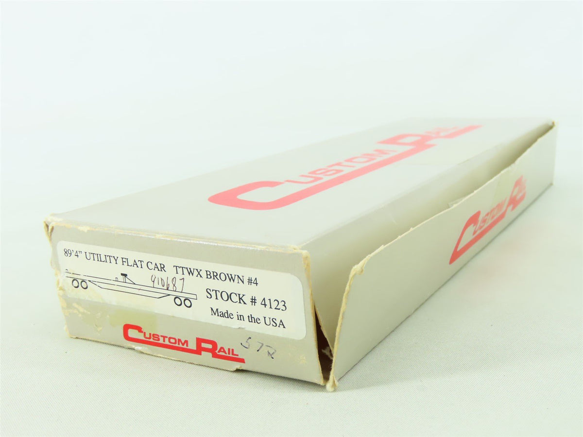 HO Scale Custom Rail 4123 TTX Trailer-Train 89&#39; 4&quot; Utility Flat Car #910687 Kit