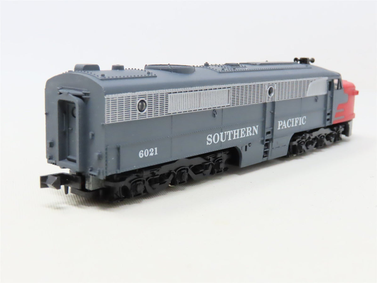 N Scale Con-Cor 001-002016 SP Southern Pacific &quot;Bloody Nose&quot; PA-1 Diesel #6021