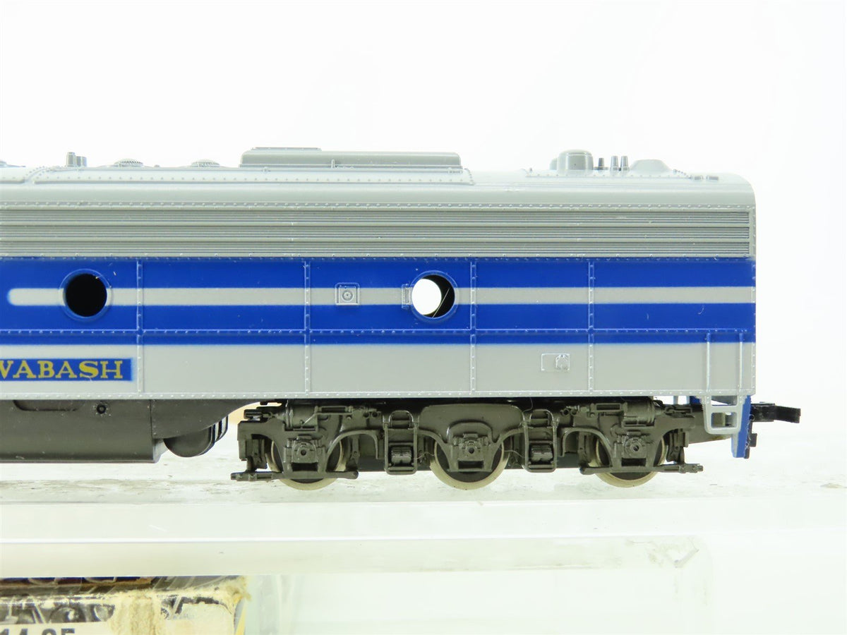 HO Scale AHM/Rivarossi 5122 WAB Wabash EMD E8/9A Diesel Locomotive #1050