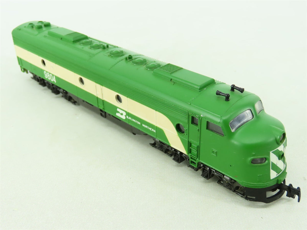 HO Scale AHM/Rivarossi 5120 BN Burlington Northern EMD E8/9A Diesel #9804