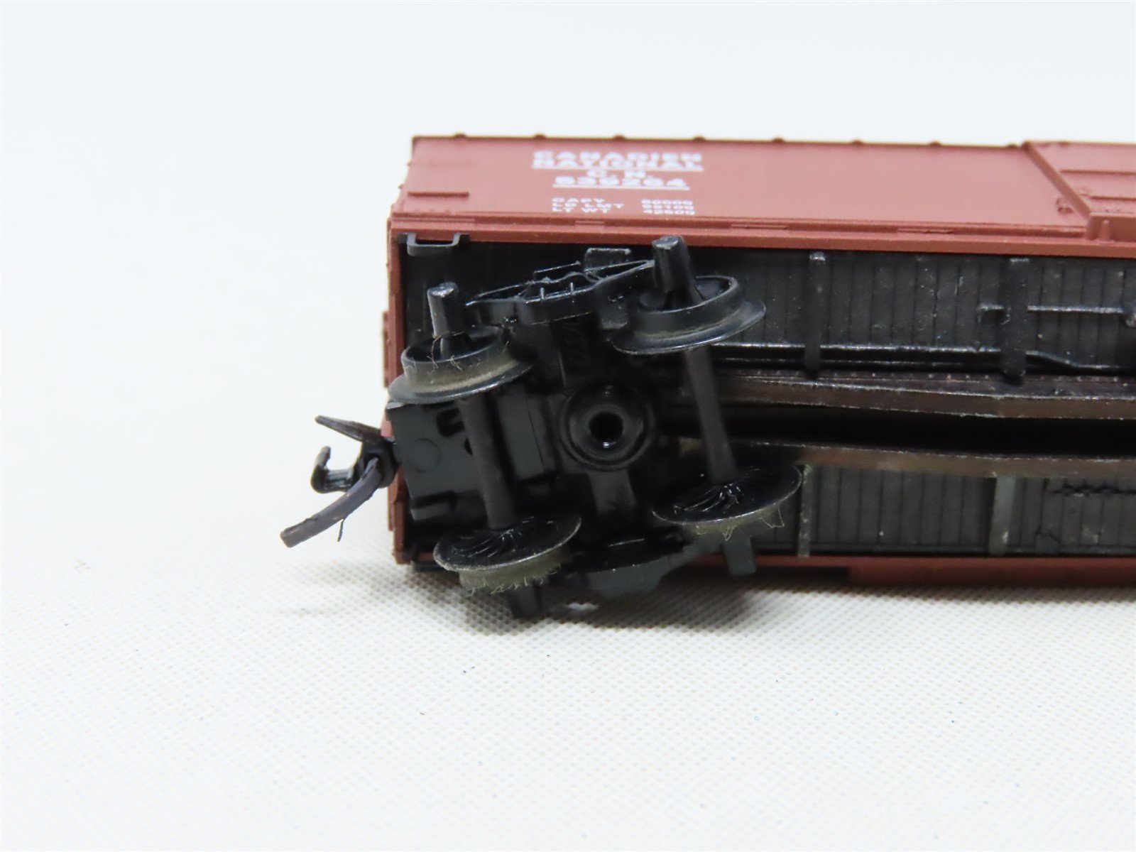 N Scale Kadee Micro-Trains MTL 39040 CN Canadian National 40' Box Car #539264