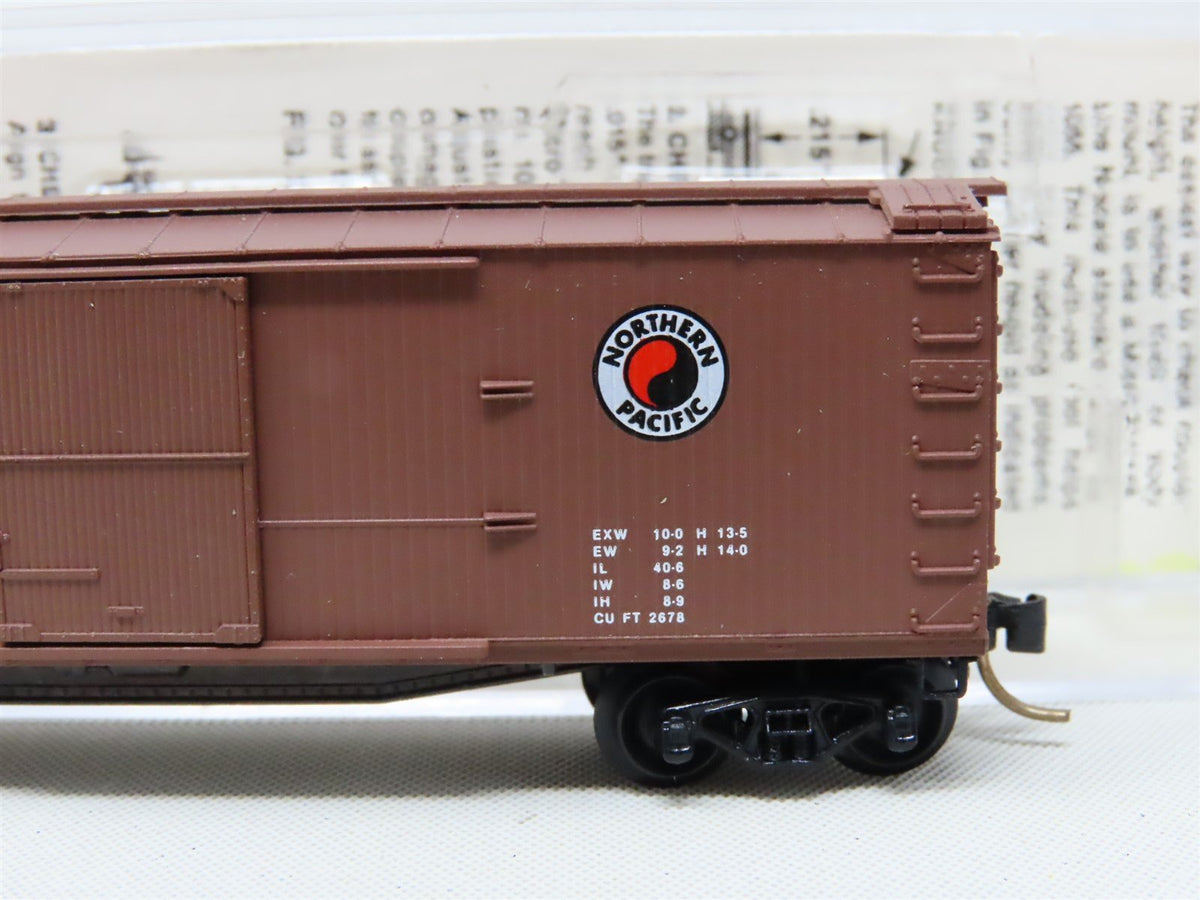 N Scale Micro-Trains MTL 39030 NP Northern Pacific 40&#39; Single Door Box Car 38827