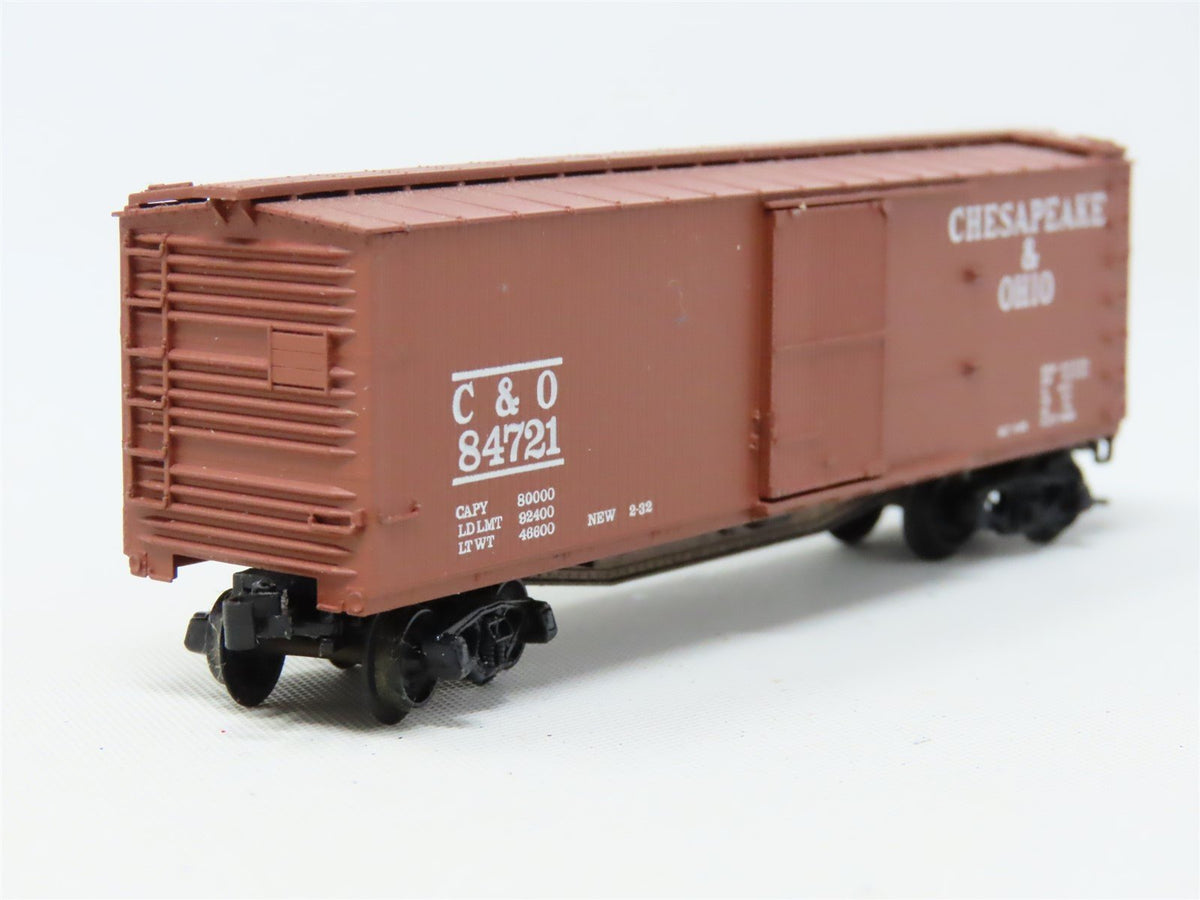 N Scale Kadee Micro-Trains MTL 20210 C&amp;O Chesapeake &amp; Ohio 40&#39; Box Car #84721
