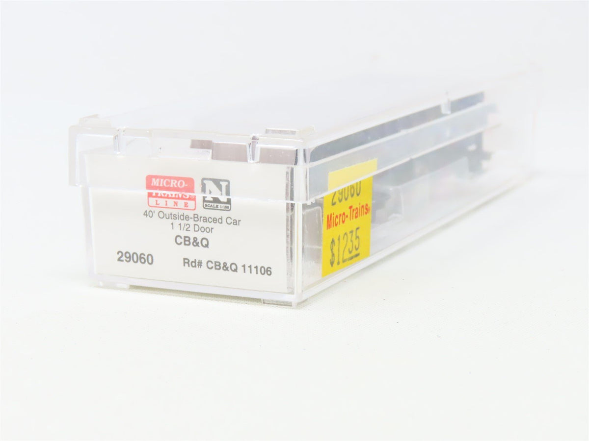 N Scale Micro-Trains MTL 29060 CB&amp;Q Burlington 40&#39; Outside Braced Box Car #11106