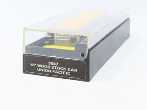 N Scale Bachmann 5047 UP Union Pacific 40' Wood Stock Car #47747