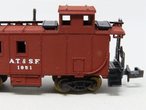 N Scale Atlas 2271 ATSF Atchison Topeka Santa Fe Cupola Caboose #1951