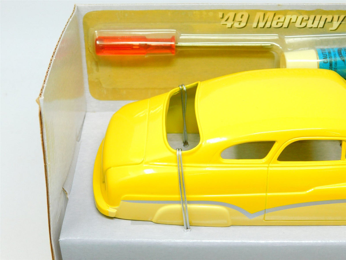 1:24 Scale Ertl Collectibles American Muscle Car Kit #30279 Die-Cast &#39;49 Mercury