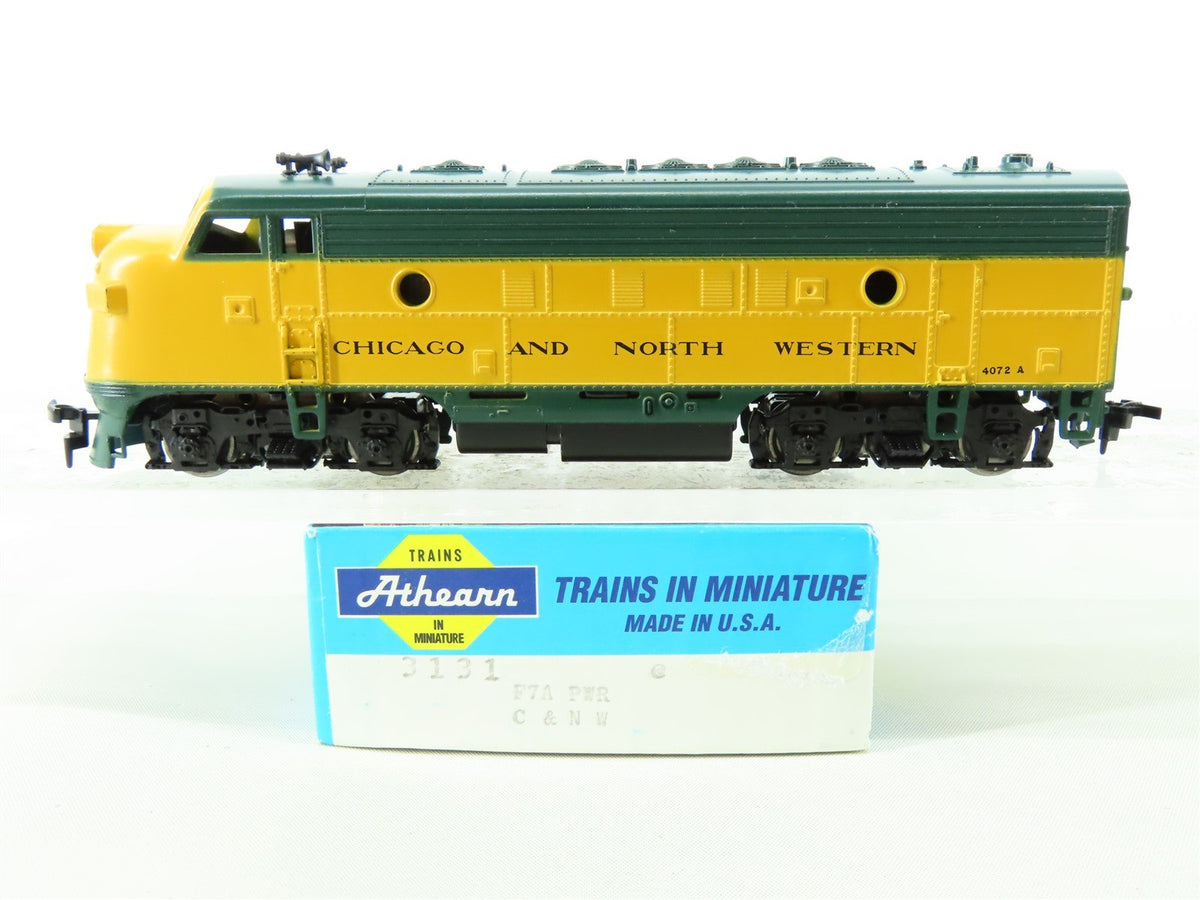 HO Scale Athearn 3131 CNW Chicago &amp; North Western EMD F7A Diesel #4072-A