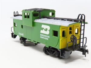 HO Scale Bachmann 825 BN Burlington Northern GP40 Diesel Locomotive w/Caboose