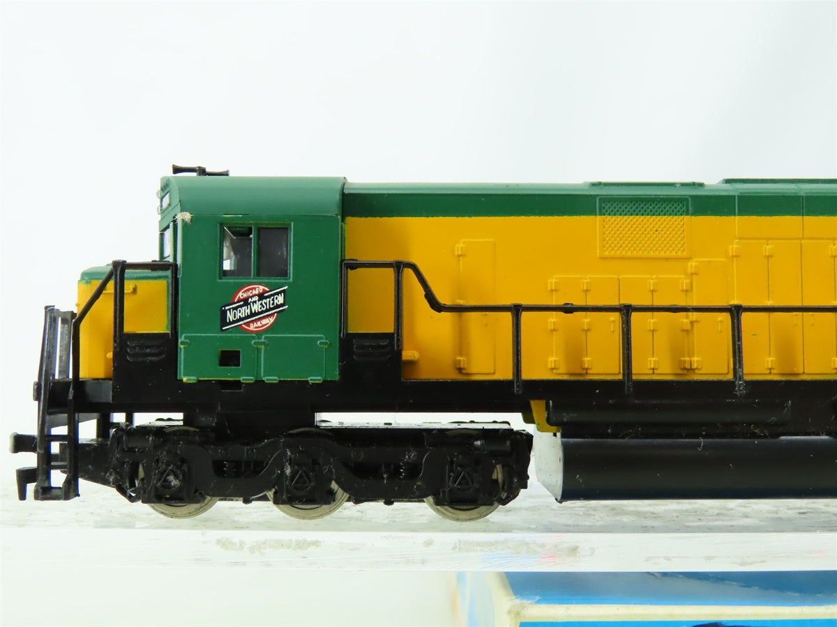 HO Scale Model Power 6683 CNW Chicago &amp; North Western ALCO C-628 Diesel #6717