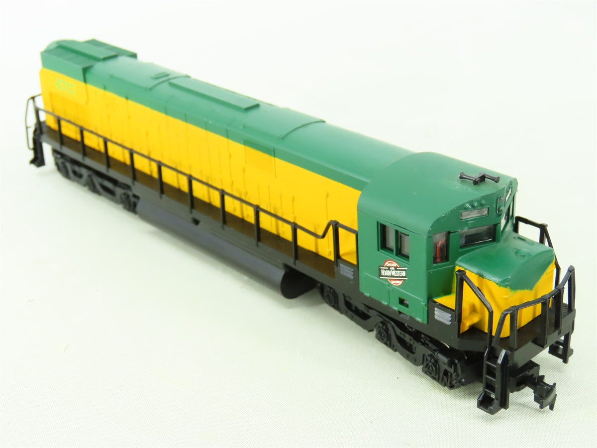 HO Scale Model Power 6683 CNW Chicago &amp; North Western ALCO C-628 Diesel #6717