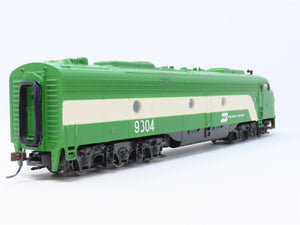 HO Scale Con-Cor 916 BN Burlington Northern E8A Diesel Locomotive Set