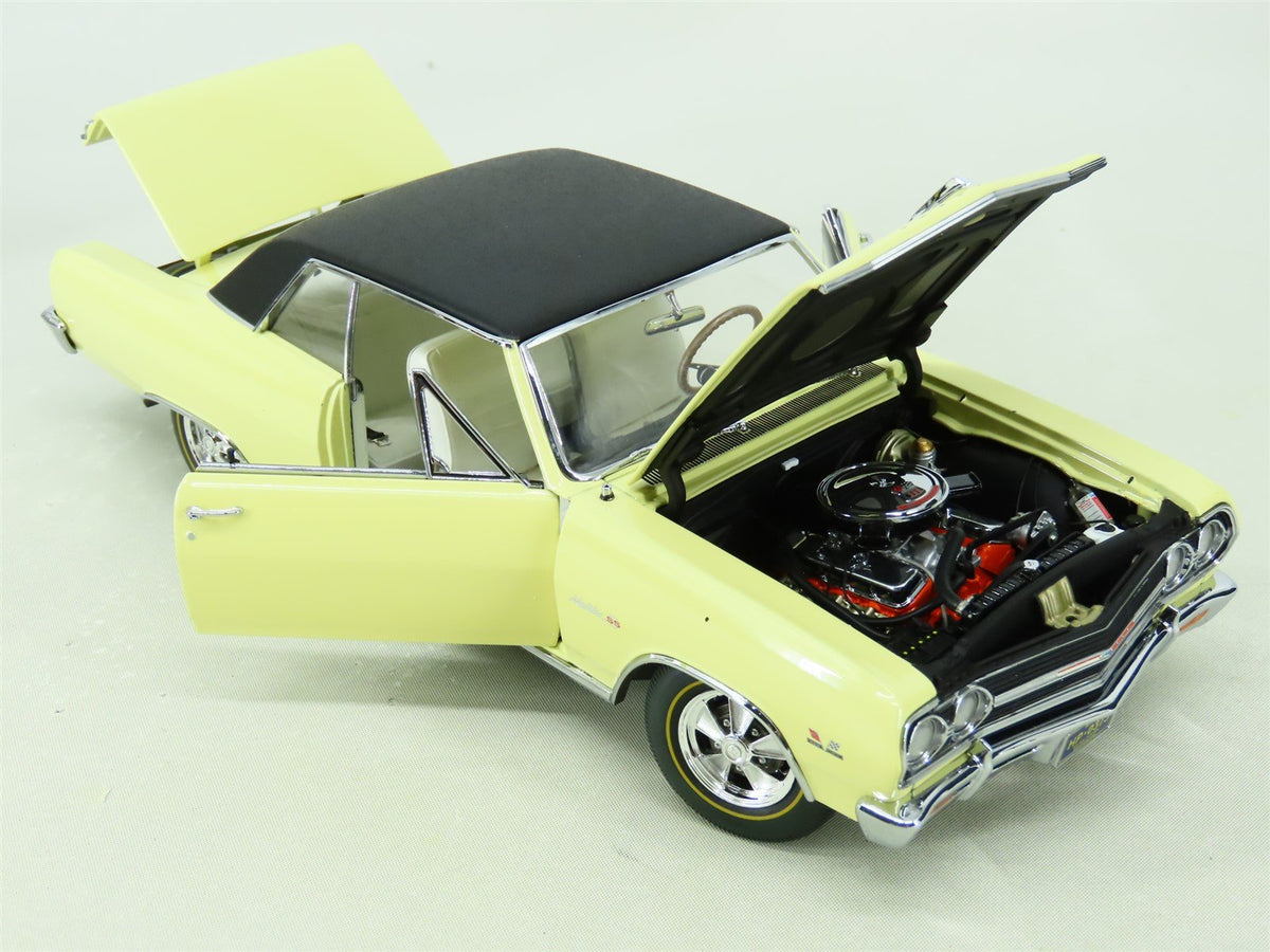 1:18 Scale Exact Detail Replicas Die-Cast WCC506A 1965 Z16 Chevelle Malibu SS