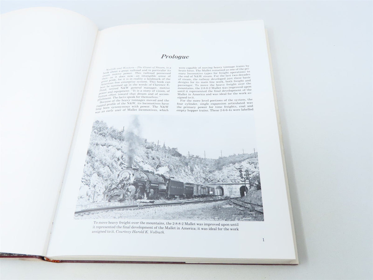 N&amp;W: Giant of Steam by Major Lewis Ingles Jeffries ©1980 HC Book