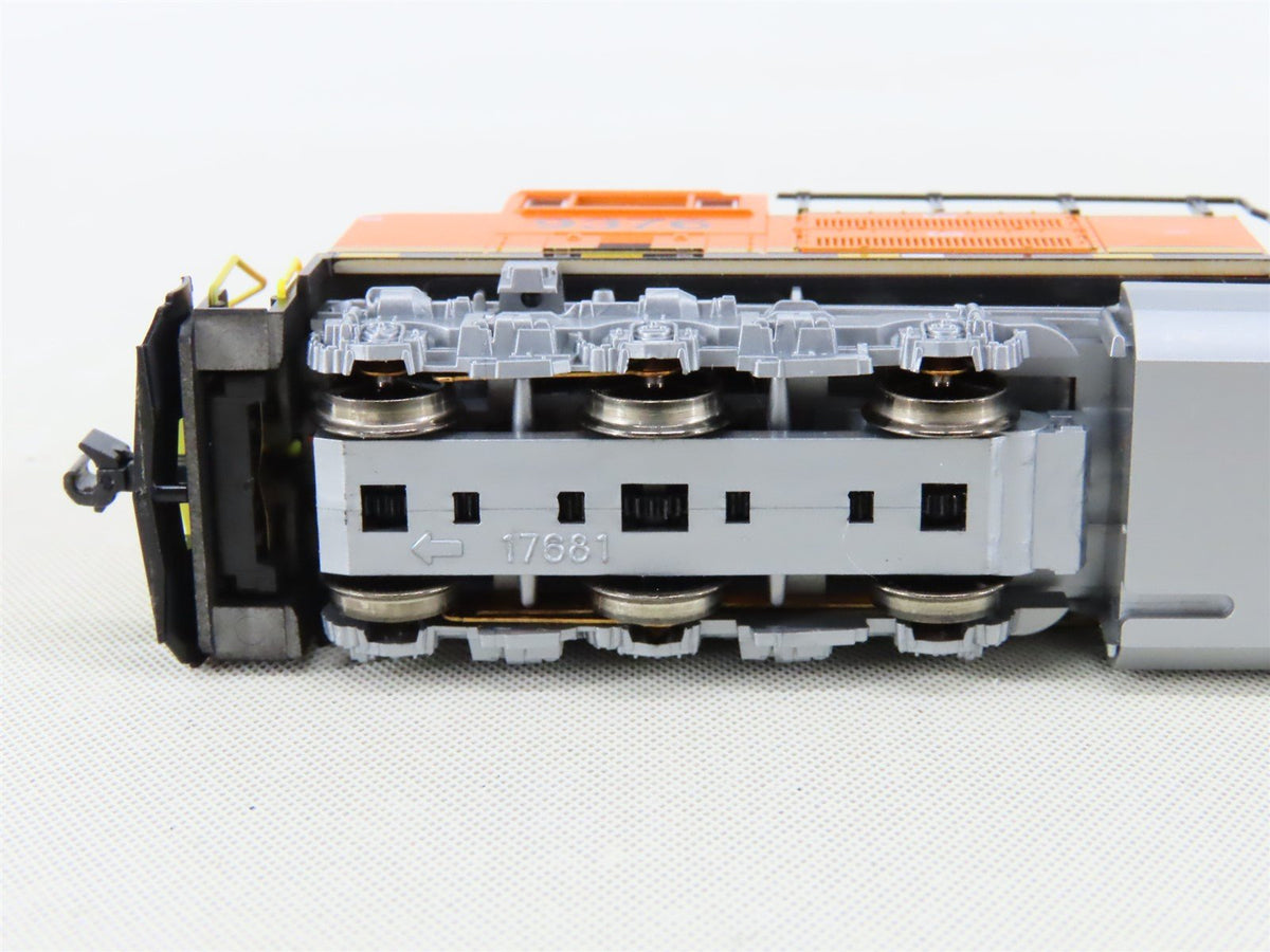 N Scale KATO 176-8434 BNSF Railway EMD SD70ACe Diesel #9376 - DCC Ready