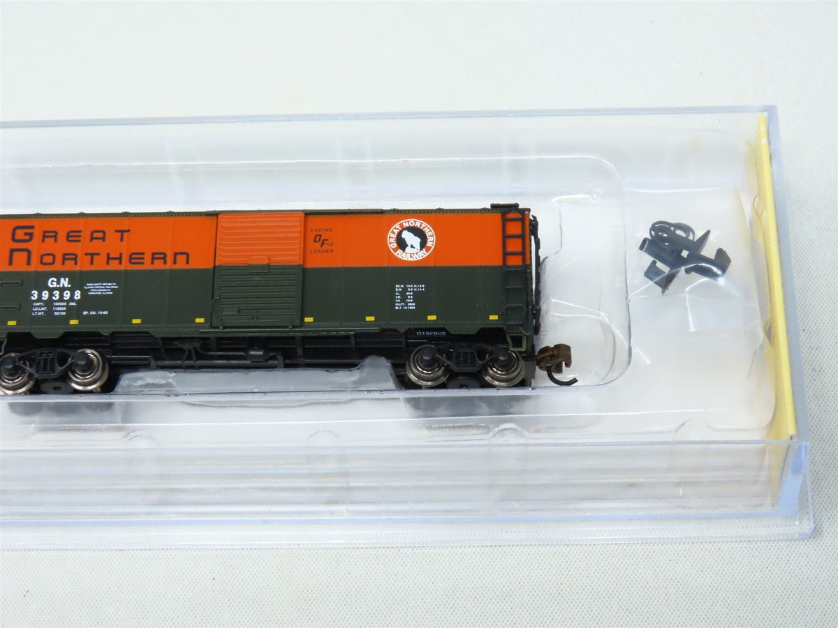 N Scale Bachmann 17059 GN Great Northern 40&#39; Boxcar #39398