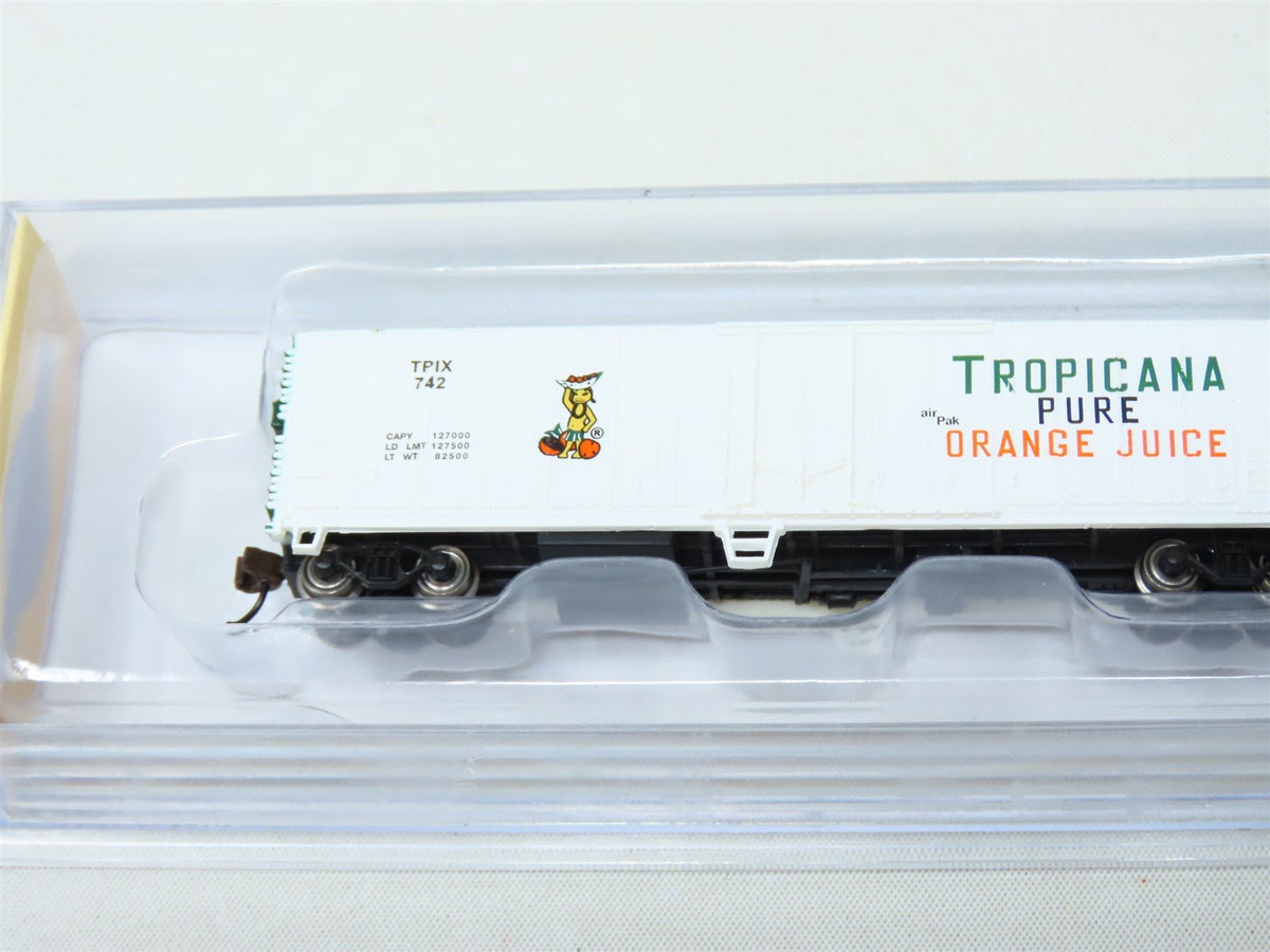 N Scale Bachmann 17954 TPIX Tropicana 50&#39; Reefer Car #742