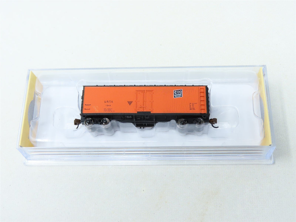 N Scale Bachmann 19851 UTRX SOO Line Wood Reefer Car #1944