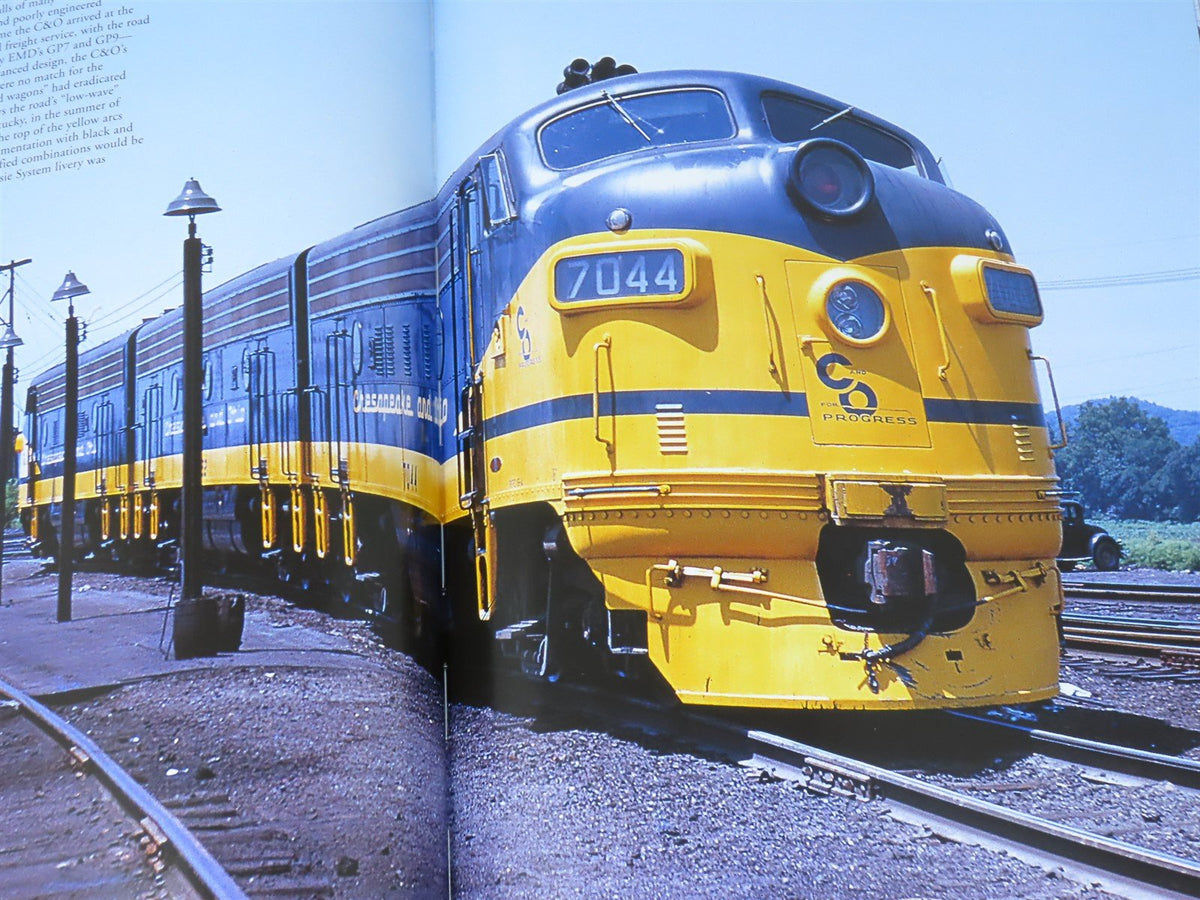 Morning Sun Trackside in the Mid-Atlantic States by Holland &amp; Yanosey ©1999 Bk